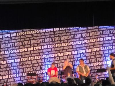 The Hobbits
Aug 13, 2022 - Boston Fan Expo, BCEC, Boston MA
Keywords: cons, BCEC, Boston, Seaport, Hobbits