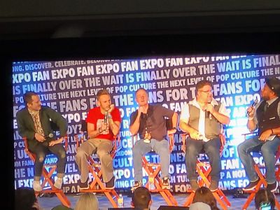 The Hobbits
Aug 13, 2022 - Boston Fan Expo, BCEC, Boston MA
Keywords: cons, BCEC, Boston, Seaport, Hobbits