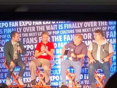 The Hobbits
Aug 13, 2022 - Boston Fan Expo, BCEC, Boston MA
Keywords: cons, BCEC, Boston, Seaport, Hobbits