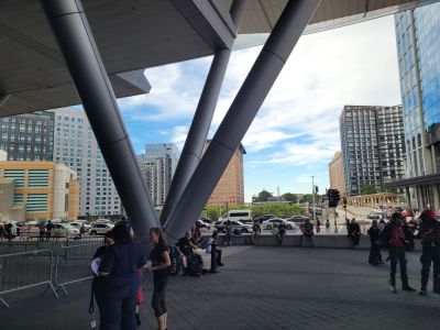 Outside the BCEC
Aug 13, 2022 Boston Fan Expo, BCEC, Boston MA
Keywords: cons, BCEC, Boston, Seaport