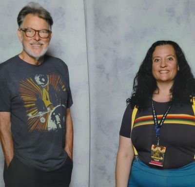 Jonathan Frakes and Anna
Aug 13, 2022 - Boston Fan Expo, BCEC, Boston MA
Keywords: cons, BCEC, Boston, Seaport